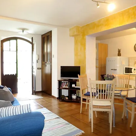 アパート Ferienwohnung 100s ベルガモ