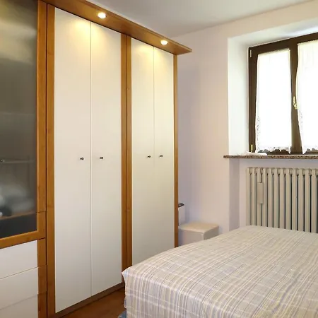 Ferienwohnung 100s Apartment